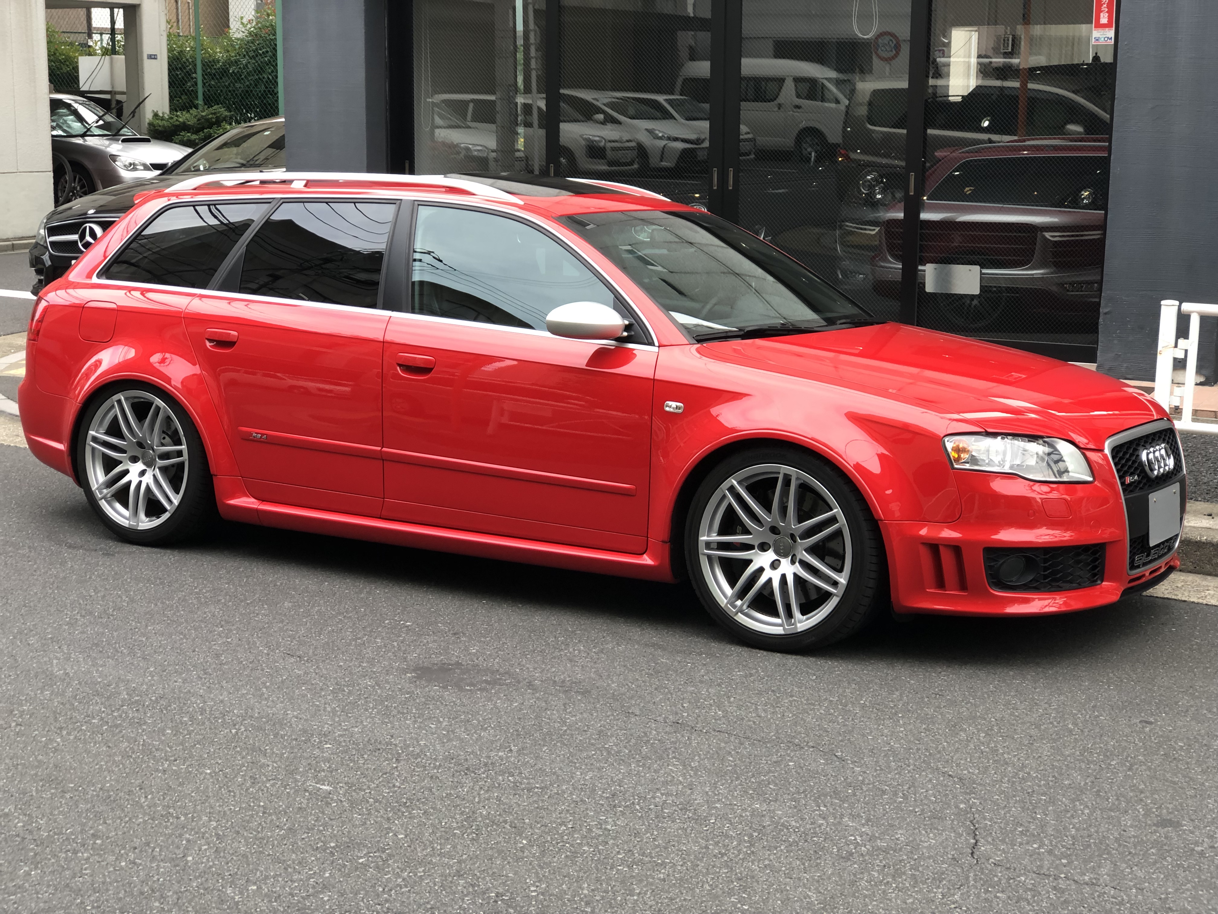 Audi Rs4 Avant 6mt 売約済み Garage Gotham Web